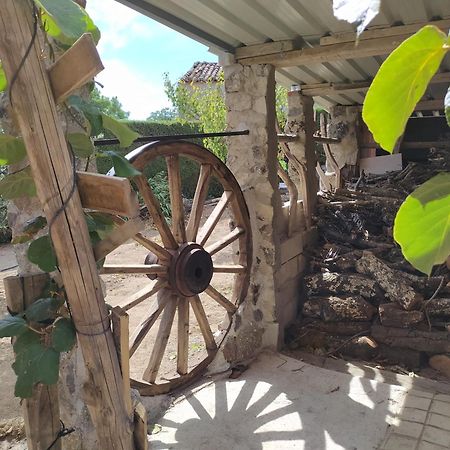 Casa Rural Mi Descanso Valdefuentes de Sangusin Luaran gambar
