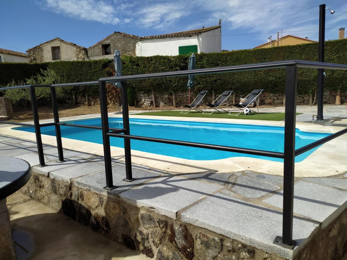 Casa Rural Mi Descanso Valdefuentes de Sangusin Luaran gambar