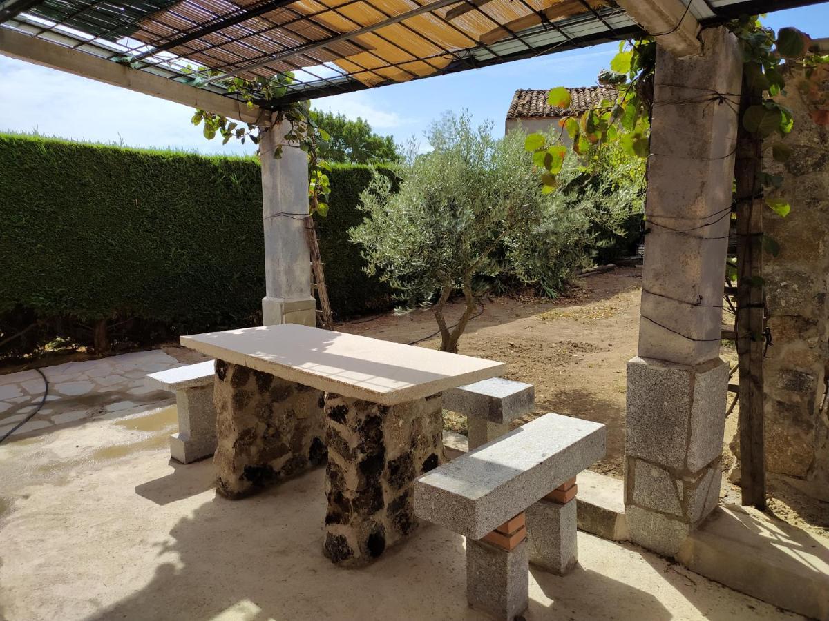 Casa Rural Mi Descanso Valdefuentes de Sangusin Luaran gambar